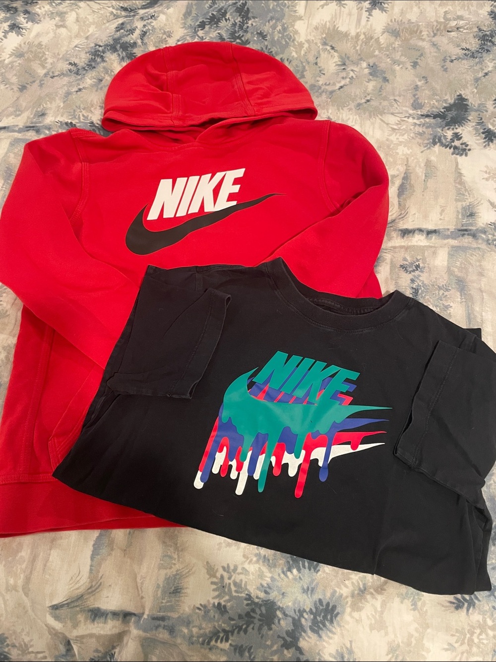 Nike Red Hoodie and Black Tee Set with Drip Logo